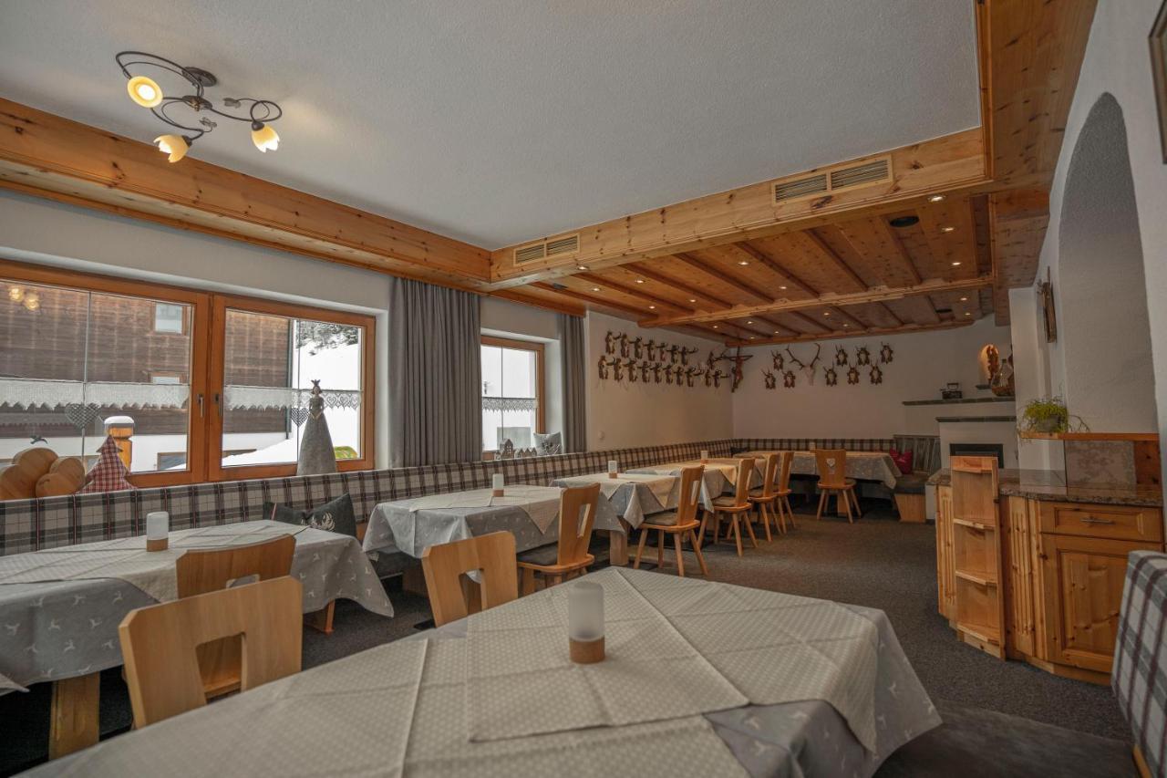 Gasthof Waldesruh Oetz Bagian luar foto